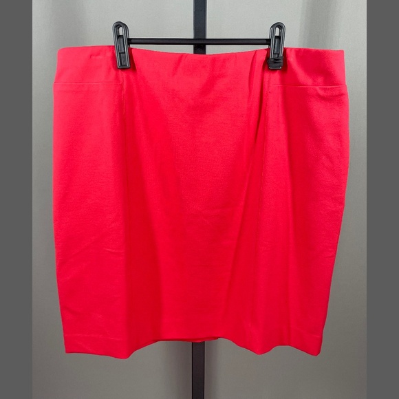 J. Jill Dresses & Skirts - NEW J Jill Skirt Womens Large petite red pencil straight short business cocktail